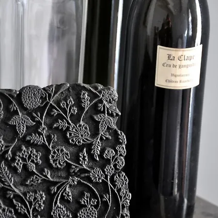 Voltaire * Carcassonne